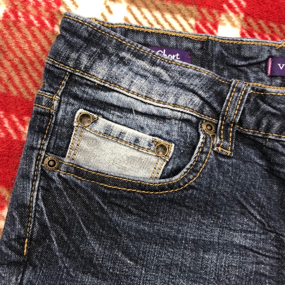 Vigoss Short Shorts - Picture 5 of 7
